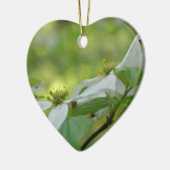 ホワイトドッグウッドフラワーズオーナメント セラミックオーナメント (左)