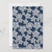 ホワイトネイビーレース金ゴールドトリムエレガント誕生日ホワイト 招待状 (裏面)