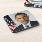 ホワイトハウスでのアメリカ大統領バラク・オバマ コースター (左側)