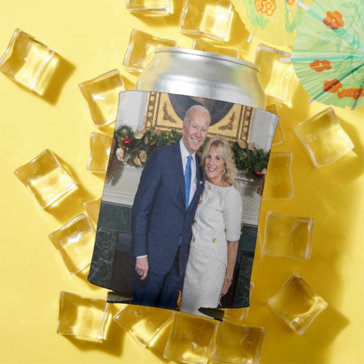 ホワイトハウスのクリスマス　ジョー・バイデン大統領　写真 缶クーラー (インサイチュ 夏)