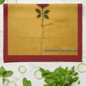 ホワイトハウスの裏: ひび割れた石畳の薔薇 キッチンタオル (折り畳み)