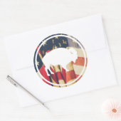 ホワイトバッファローアウトドアアメリカ国旗のステッカー ラウンドシール (封筒)