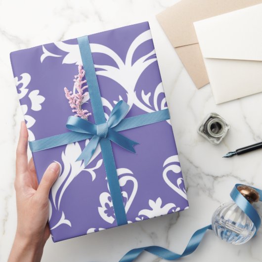 ホワイトバロックカスタムダマスク紫の背景 ラッピングペーパー (ギフト)