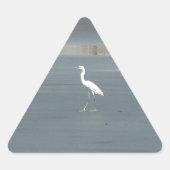 ホワイトバードオングレーサンドビーチアートプリント 三角形シール (正面)