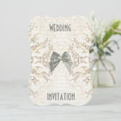 ホワイトパーチメントレース紙カットダマスク結婚式 招待状 (スタンド正面)