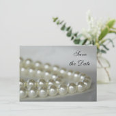 ホワイトパール結婚式の日付を保存 招待状 (スタンド正面)