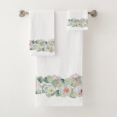 ホワイトピンクの緑の繊細な水色のバラ葉 バスタオルセット (インサイチュ)