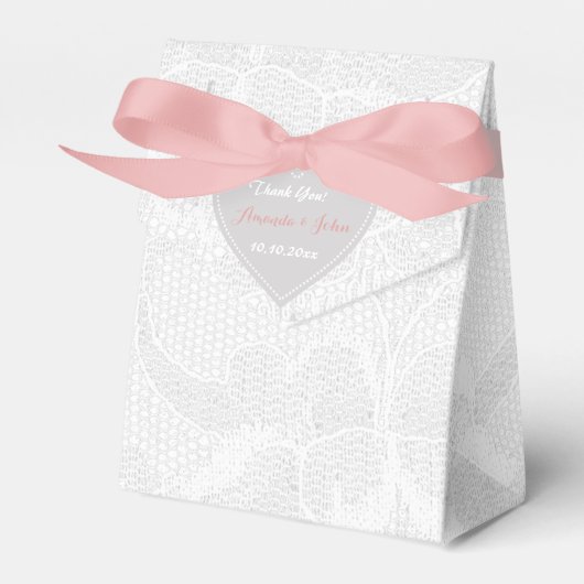 ホワイトピンクグレーレース結婚式の引き出物ありがとう フェイバーボックス (正面サイド)