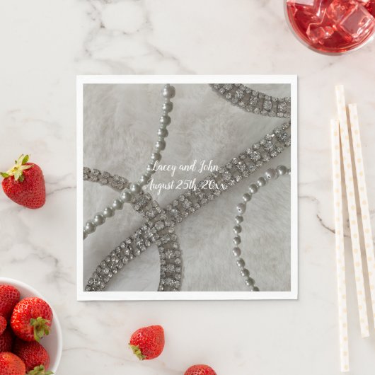 ホワイトファーダイアモンズアンドパール紙ナプキンス スタンダードランチョンナプキン (インサイチュ)