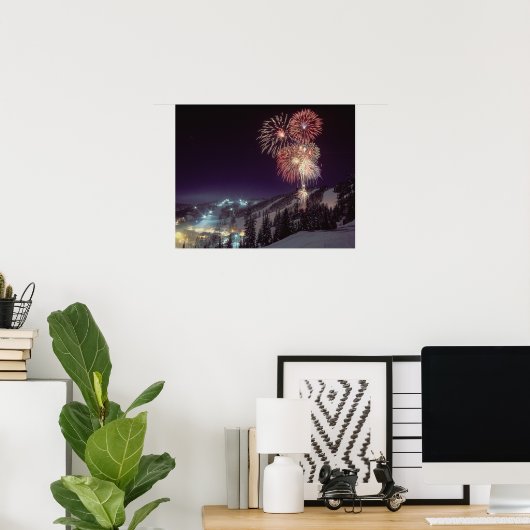 ホワイトフィッシュのビッグマウンテンリゾートで花火 ポスター (ホームオフィス)