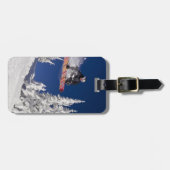 ホワイトフィッシュマウンテンリゾートのスノーボードアクション ラゲッジタグ (正面横)