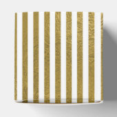 ホワイトフォイルストライプのモノグラム&イニシャル フェイバーボックス (上部)