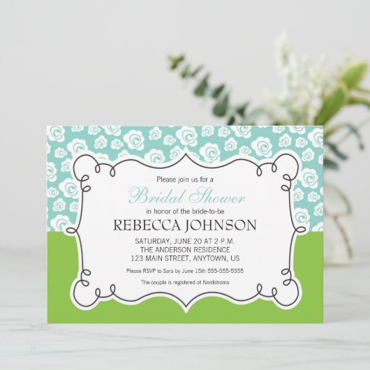 ホワイトフラワーズオンティール(緑がかった色)&グリーンブライダルシャワー 招待状 (スタンド正面)