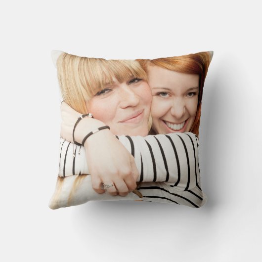 ホワイトフレンド最高のフォトブリデスメイド招待状 クッション (裏面)