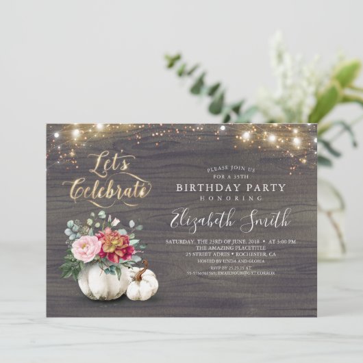 ホワイトフローラカボチャ素朴秋誕生日パーティー 招待状 (スタンド正面)