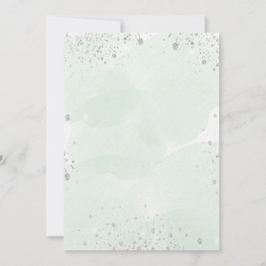 ホワイトフローラシルバーの緑の誕生日の贅沢 招待状 (裏面)