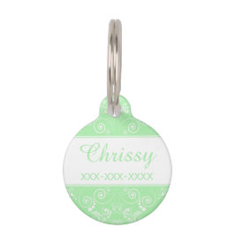 ホワイトフローラデザインオンパステルグリーンパーソナライズされた ペット　ネームタグ