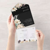 ホワイトフローラブーケ |黒い写真のシールと送信 オールインワン招待状 (貼ってはがせる)