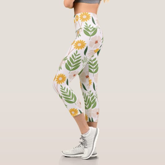 ホワイトフローラ自然ハイウェストCapris カプリレギンス (左)