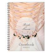 ホワイトブライダルドレスとバラ結婚ズゲストブック ノートブック (正面)