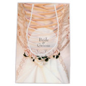 ホワイトブライダルドレスとバラ結婚ズ ミディアムペーパーバッグ (裏面)