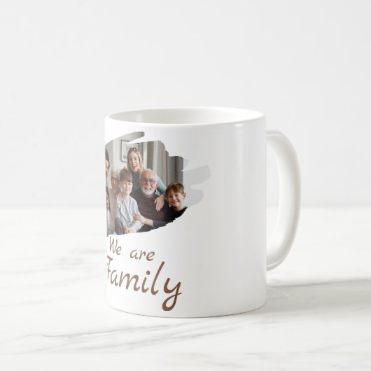 ホワイトブラウンシンプルファミリーフォトマグカップ コーヒーマグカップ (正面右)
