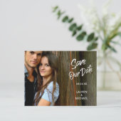 ホワイトブラシスクリプト日付の結婚ポストカードの保存 ポストカード (スタンド正面)