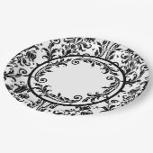 ホワイトブラックダマスクフローラ渦巻き旋回をパーソナライズ ペーパープレート (アングル)