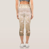 ホワイトブラックミニマリストフラワーフィールドセルフ気に カプリレギンス (裏面)