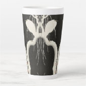 ホワイトヘロン鳥の雪の冬ヴィンテージイラストレーション カフェラテマグ (正面)