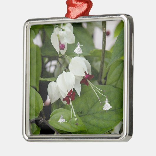 ホワイトベルズシャドーフェアリーメタルオーナメント メタルオーナメント (左)