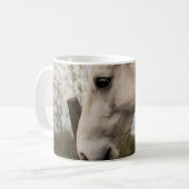ホワイトホースメドウ コーヒーマグカップ (正面左)