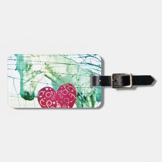 ホワイトホース赤いハートバレンタイン ラゲッジタグ (正面横)