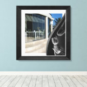 ホワイトマーブルブラック抽象芸術チューリップ キャンバスプリント (インサイチュ (ウッドフロア))