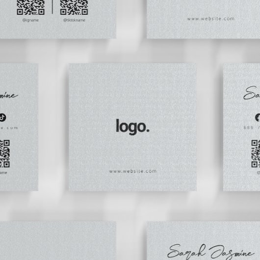 ホワイトミニマリストモダンインフルエンサーのスキャナブル スクエア名刺