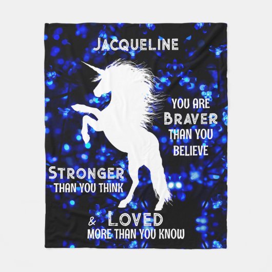 ホワイトユニコーンインスパイアズ10代のガール引用文 フリースブランケット (正面)