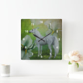 ホワイトユニコーン馬と花のファンタジーアート スクエア壁時計 (ホーム)