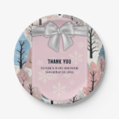 ホワイトリボン冬の森の雪の結晶ベビーシャワー ペーパープレート (正面)