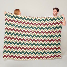 ホワイトレッドグリーンベージュシェブロンパターン フリースブランケット