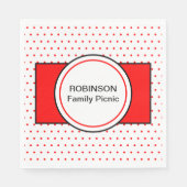 ホワイトレッド水玉模様ファミリー名ピクニック スタンダードランチョンナプキン (正面)