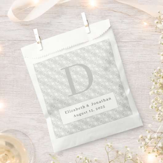 ホワイトレモノグラムのース結婚 フェイバーバッグ (クリップ留めされた状態)