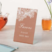 ホワイトレースオンテラコッタの好意 台座サイン (インサイチュ)