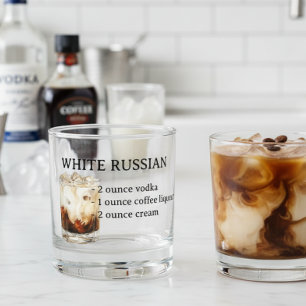 ホワイトロシアのレシピ・カクテル ウイスキーグラス
