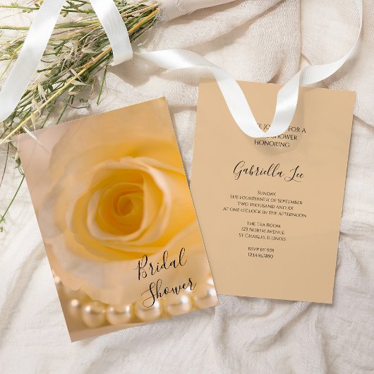 ホワイトローズとパールブライダルシャワーへの招待 招待状