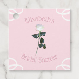 ホワイトローズの花びらピンクのブライダルシャワー フェイバータグ