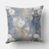 ホワイトローズオンブルーバックグラウンド油絵を描スタイル クッション (裏面)