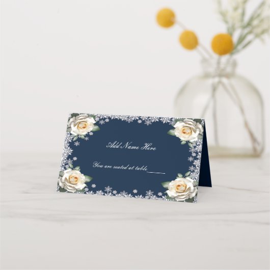 ホワイトローズスノーフレーククリスマステ結婚ーブル プレイスカード (正面)