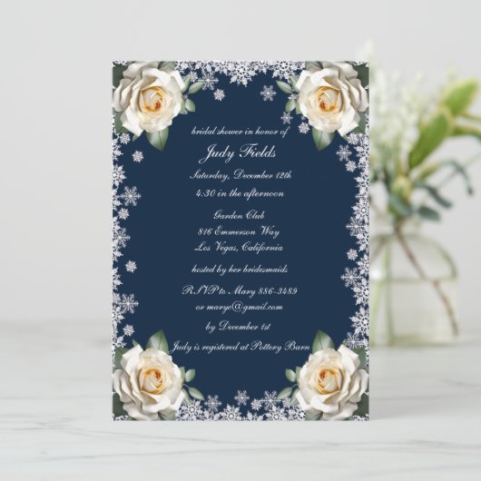ホワイトローズスノーフレーククリスマスブライダルシャワー 招待状 (スタンド正面)