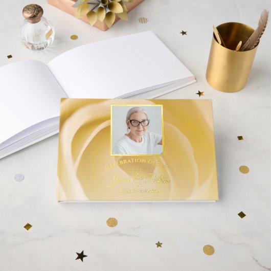 ホワイトローズ花お祝い記念碑 ゲストブック (正面見開き)