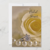 ホワイトローズ、パールおよびリングや輪ブライダルシャワー 招待状 (正面)